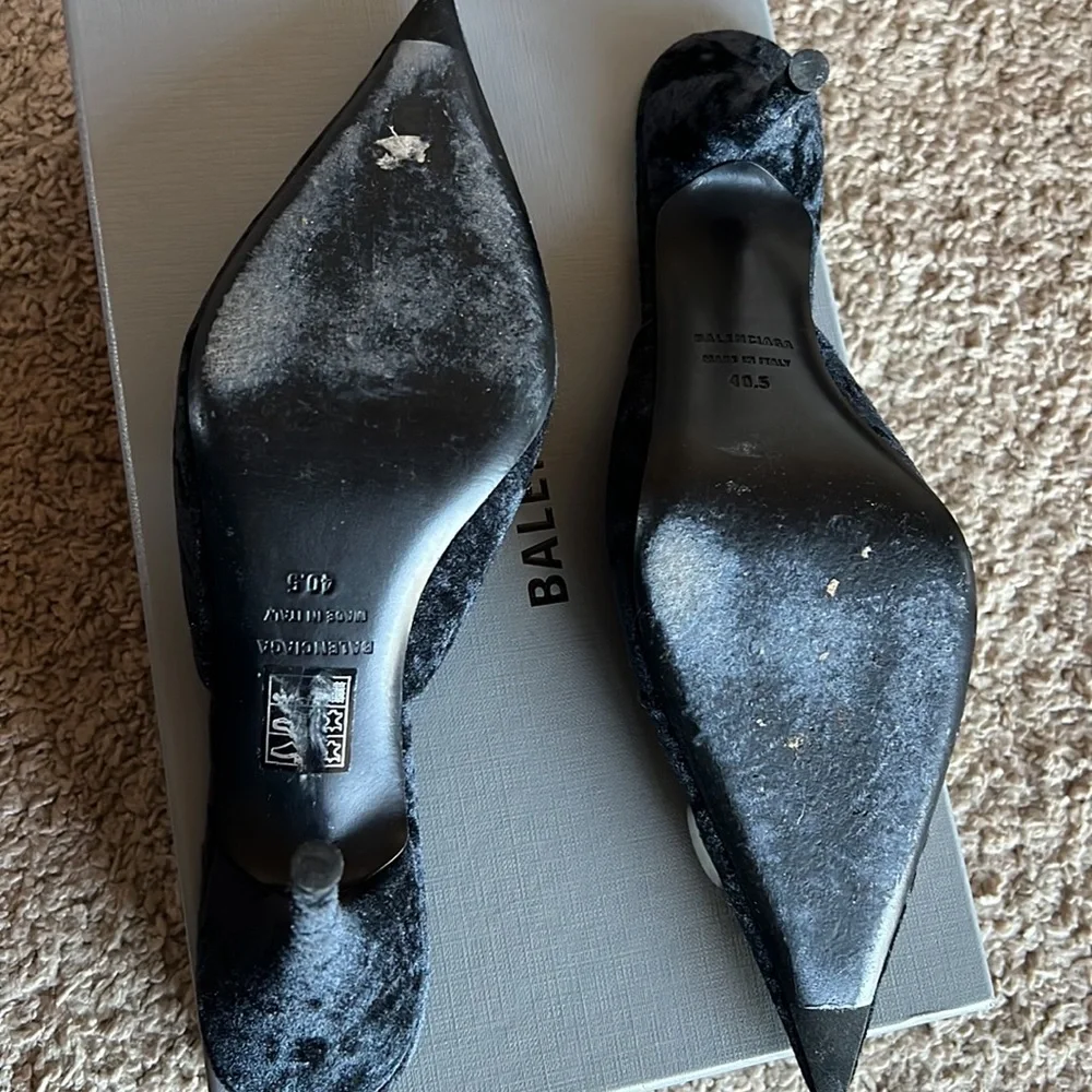 Used winter statement shoes - Picture 2 of 4